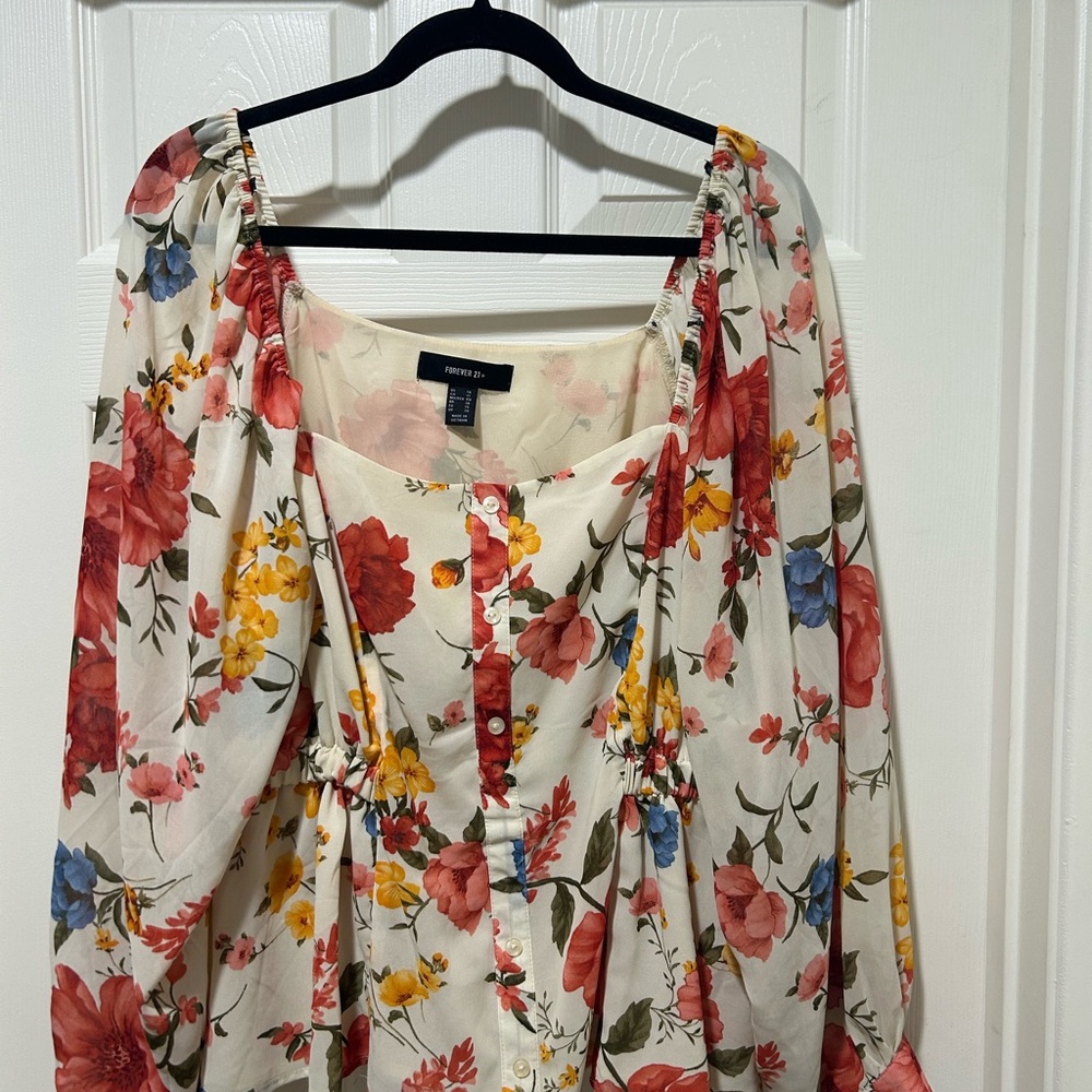 Forever 21 Red and Orange Floral Buttoned Blouse